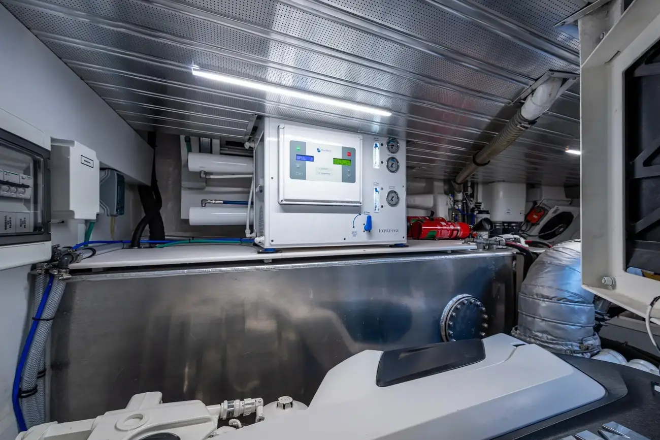 Thumbnail von Astondoa As5 Alamar