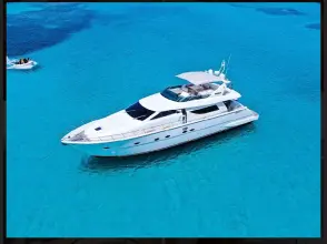 Thumbnail von Uniesse 72 Flybridge STRADIVARIA
