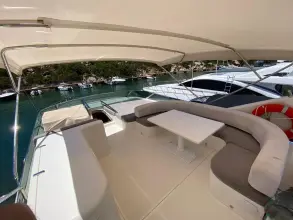 Thumbnail von Uniesse 72 Flybridge STRADIVARIA