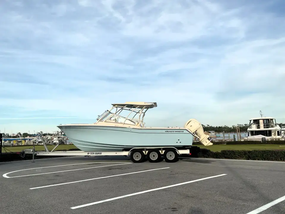 Grady White Freedom 275