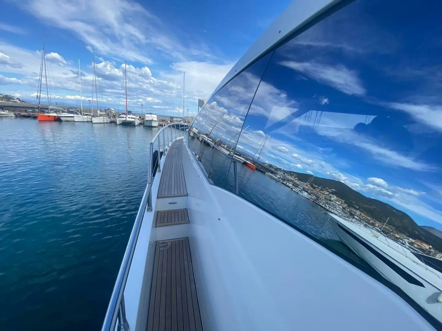 Thumbnail von Azimut 77s