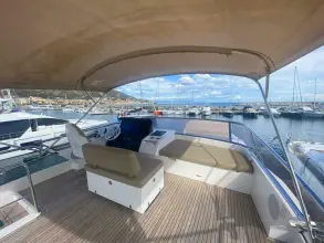 Thumbnail von Azimut 77s