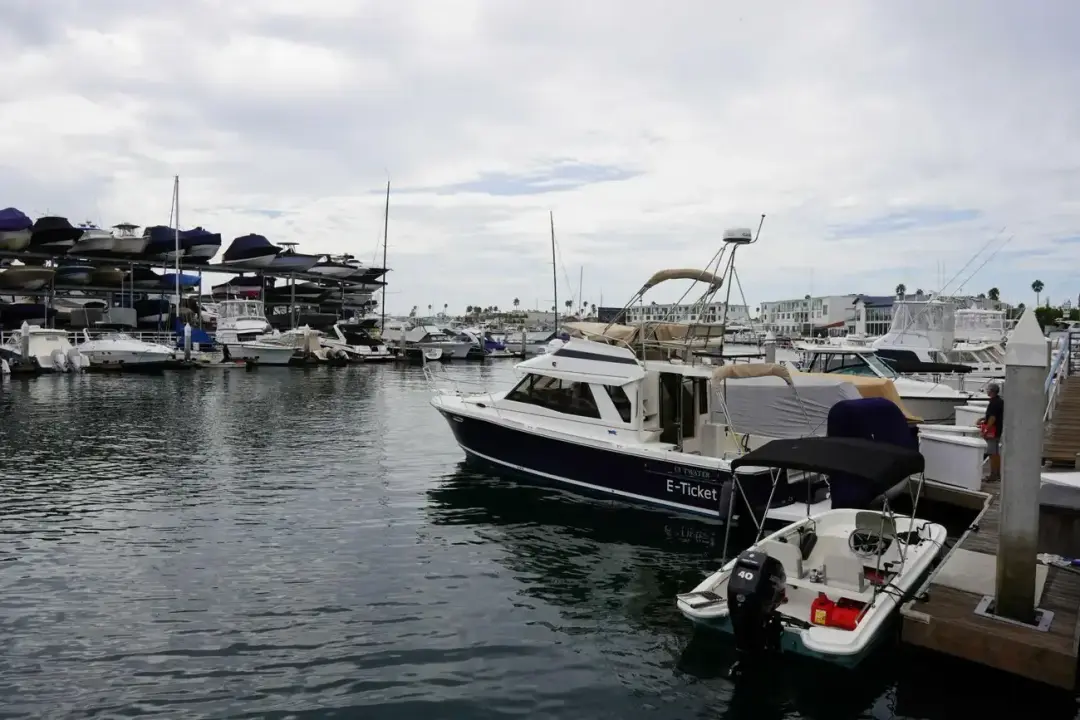 Corte de barcos 30 Command Bridge E Ticket