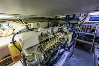 Thumbnail von Riviera 4400 Sport Yacht