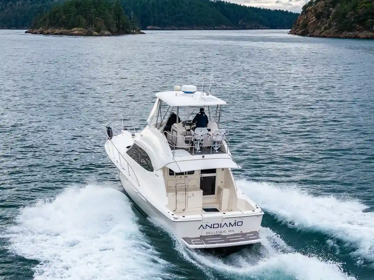 Thumbnail von Riviera 4400 Sport Yacht