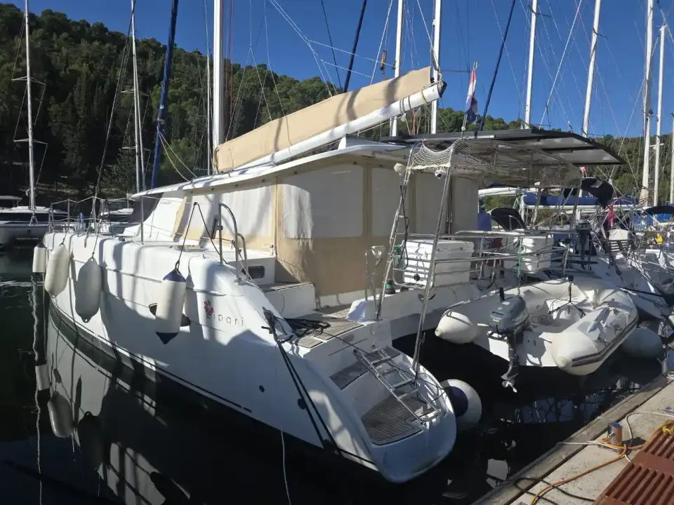 Fountaine Pajot Lipari 41
