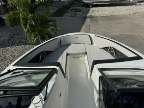 Thumbnail von Sea Ray SPX 210 Outboard