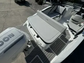 Thumbnail von Sea Ray SPX 210 Outboard