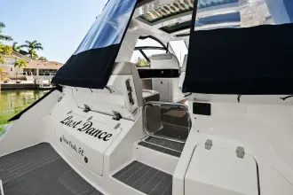 Thumbnail von Sea Ray 370 Sundancer Outboard