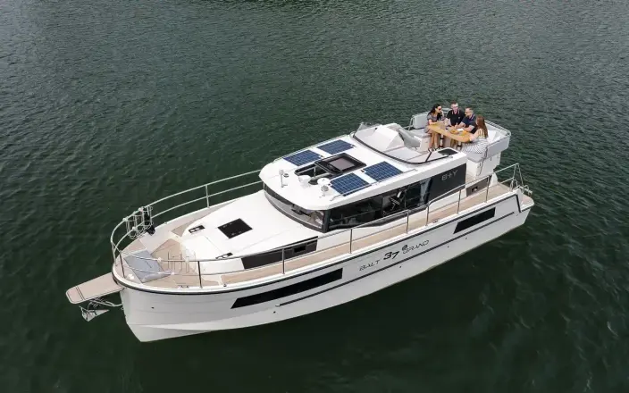 Balt Yacht Grand 37
