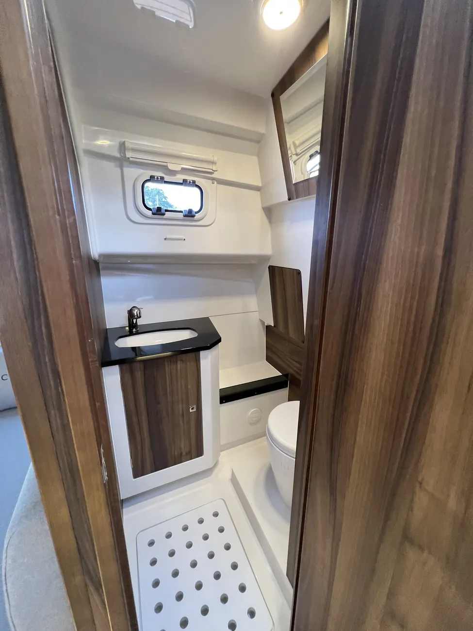 Thumbnail von Nautic Yachts 990 Neon