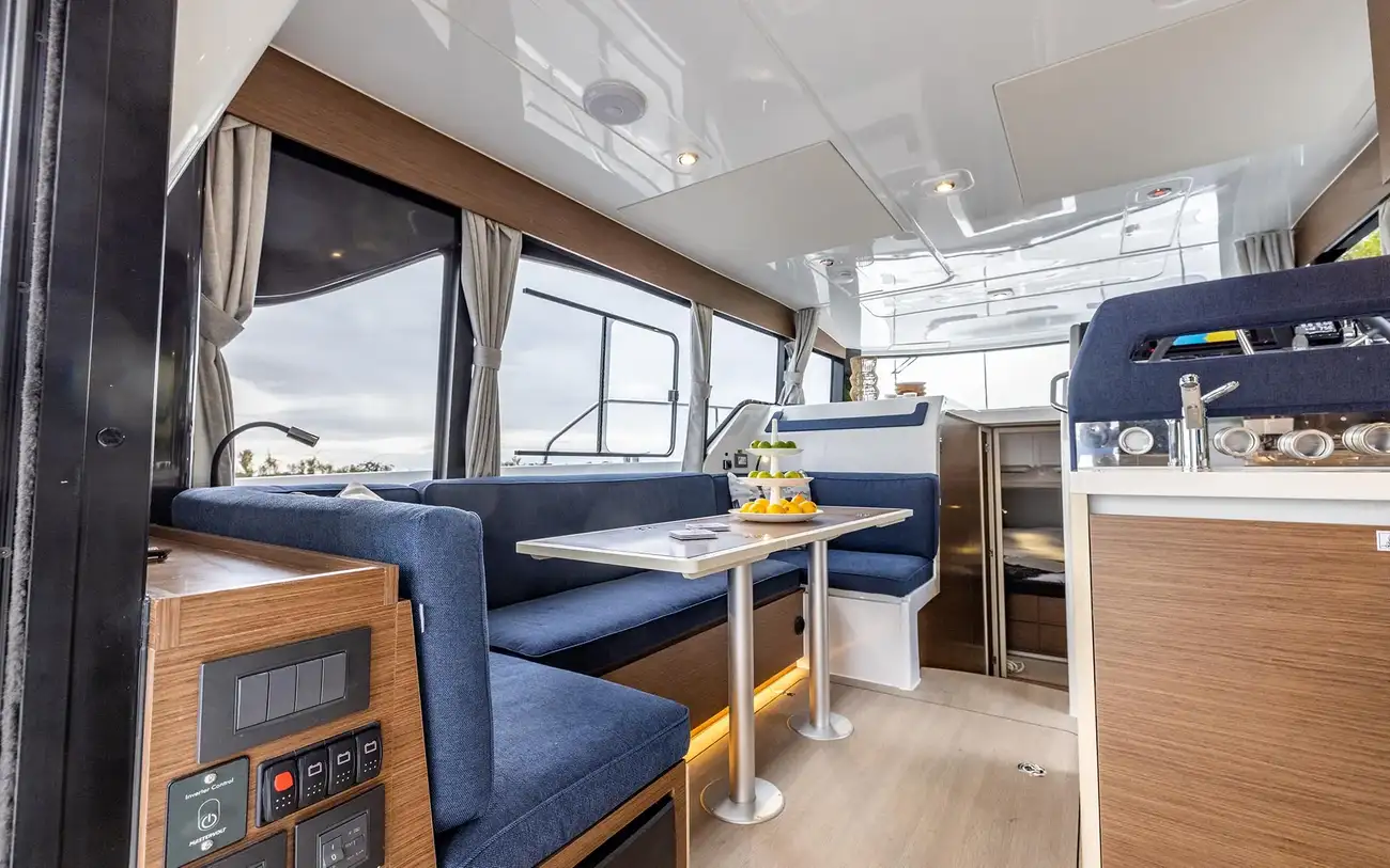 Thumbnail von Delphia 11 Flylounge