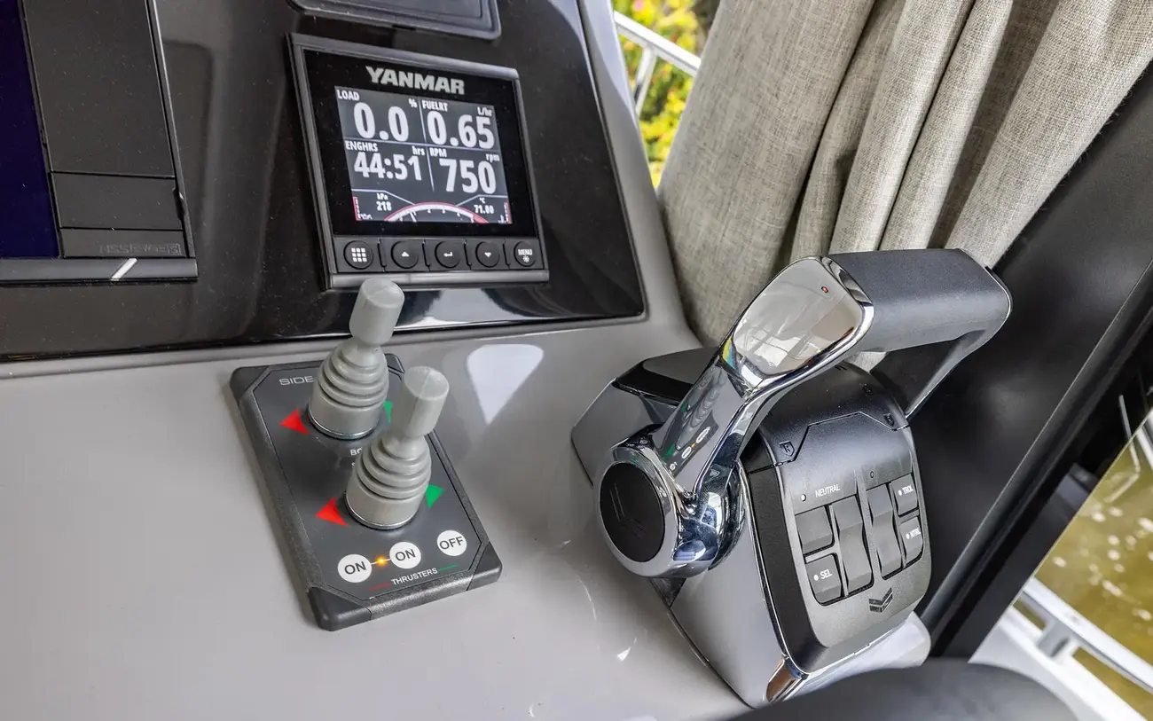 Thumbnail von Delphia 11 Flylounge