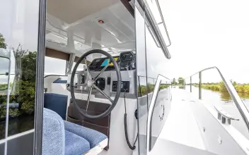 Thumbnail von Delphia 11 Flylounge