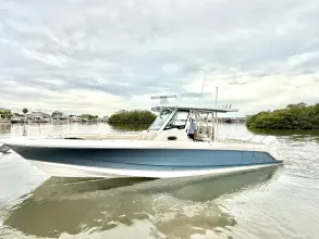Thumbnail von Boston Whaler 360 Outrage