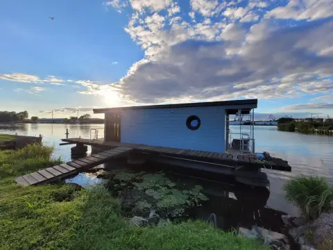 Aqua House Hausboot Harmonia 340