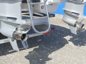 Thumbnail von Twin Vee 280 GFX2