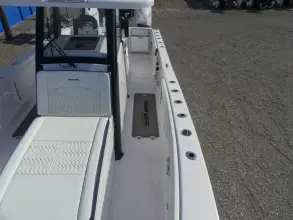 Thumbnail von Twin Vee 280 GFX2