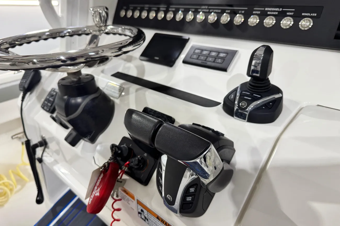 Thumbnail von Regolatore 28