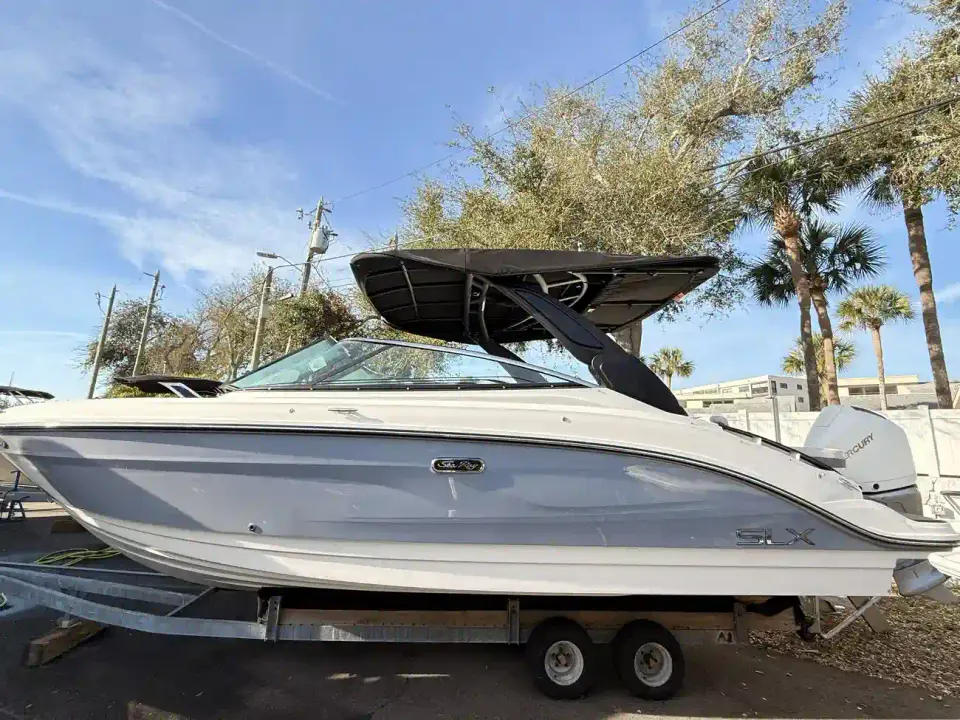 Sea Ray 260 SLX-OB