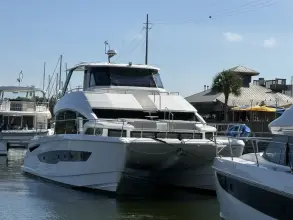 Aquila 54 Yacht