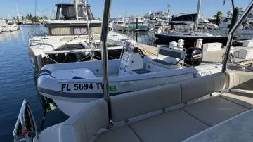 Thumbnail von Yacht Aquila 54