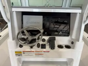 Thumbnail von Blackfin 242 HB