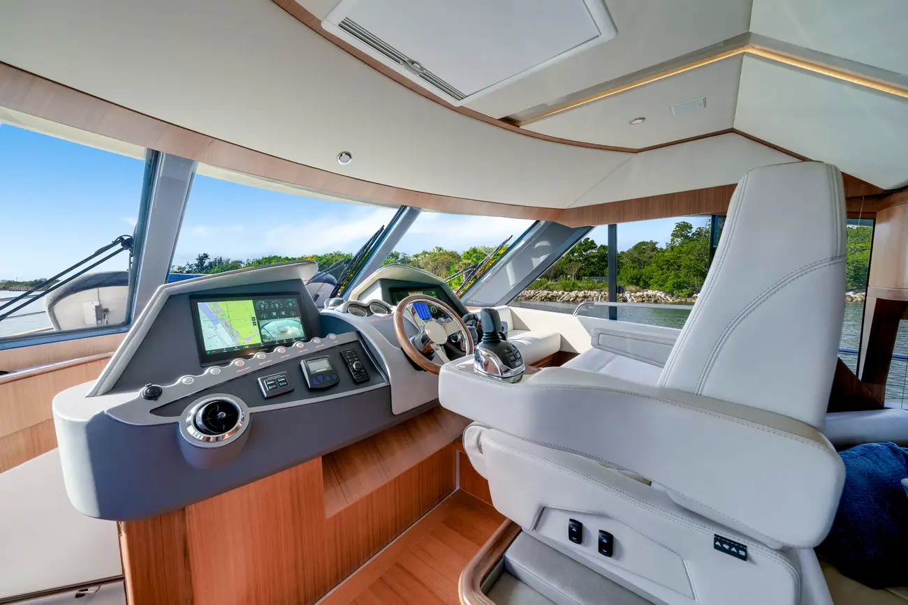 Thumbnail von Belize 54 Daybridge