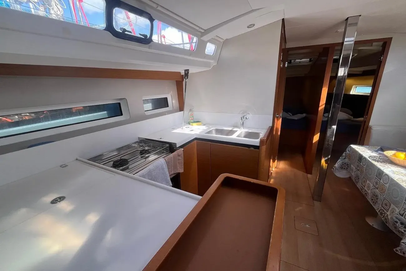 Thumbnail von Jeanneau Sun Odyssey 440 CICERENELLA