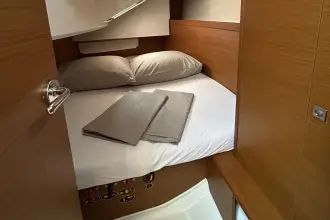 Thumbnail von Jeanneau Sun Odyssey 349 04-00637