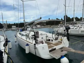 Thumbnail von Jeanneau Sun Odyssey 349 04-00637