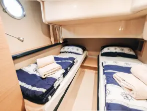 Thumbnail von Azimut 43S Lou Ann