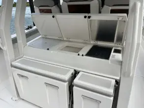 Thumbnail von Pursuit S 358 Sport