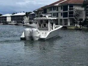 Thumbnail von Pursuit S 358 Sport