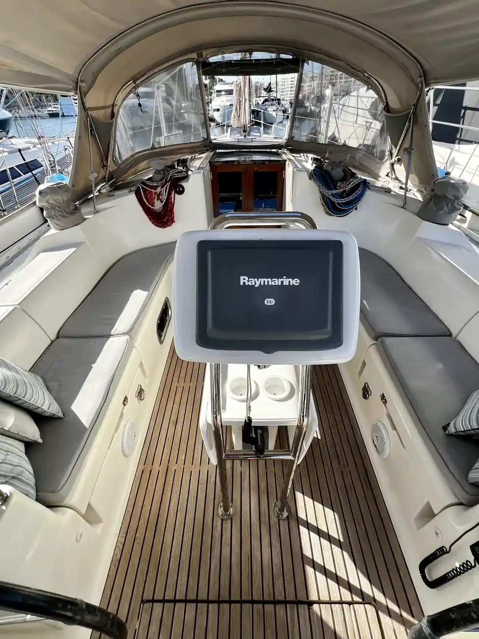 Thumbnail von Jeanneau Sun Odyssey 45.1