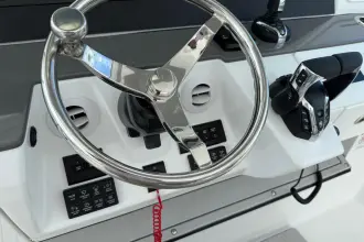 Thumbnail von Everglades 367 CX