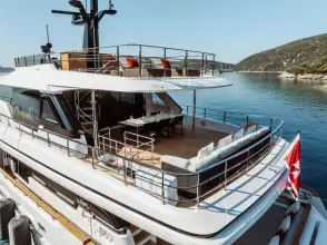 Thumbnail von Custom Line Navetta 30 At One