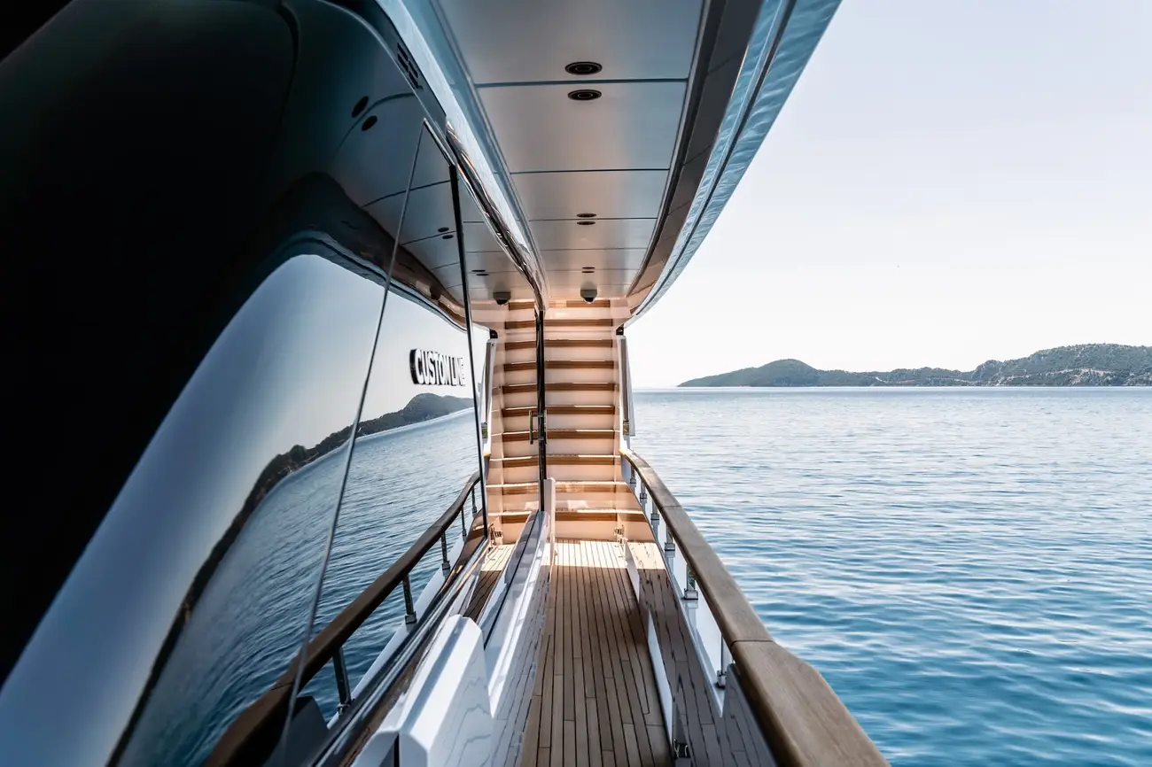 Thumbnail von Custom Line Navetta 30 At One