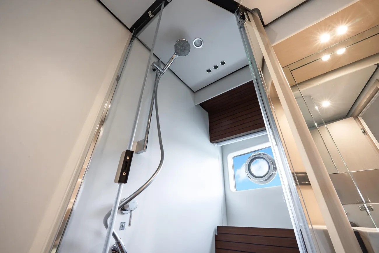 Thumbnail von Azimut 68 NEXT PLAY