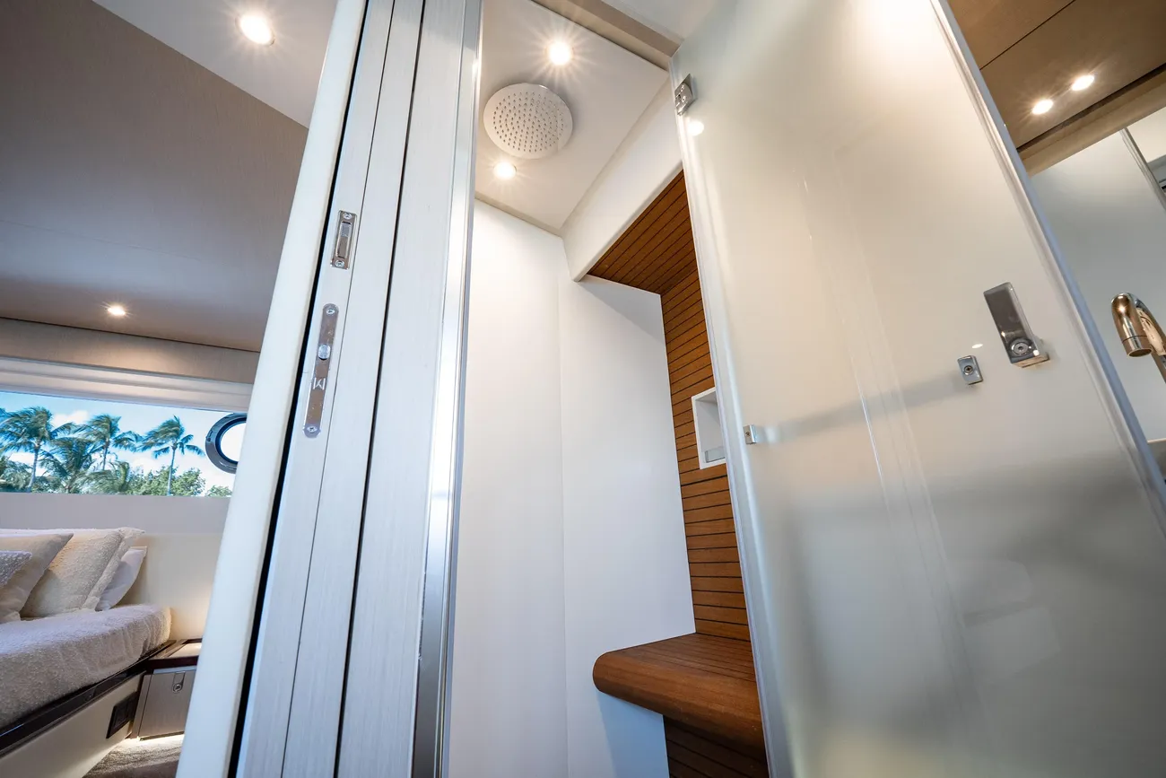 Thumbnail von Azimut 68 NEXT PLAY