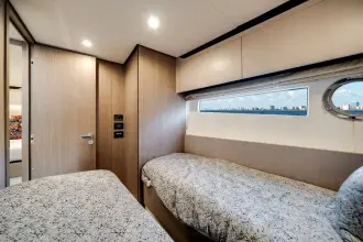 Thumbnail von Azimut 60 Fly