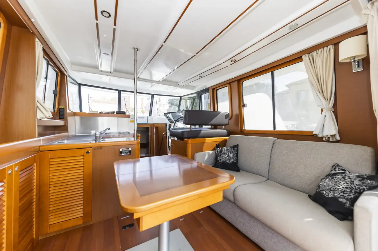 Thumbnail von Beneteau Swift Trawler 34