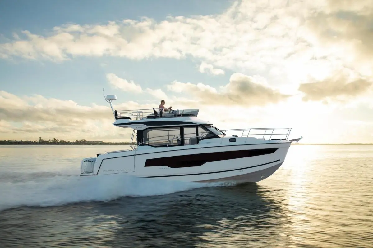 Thumbnail von Jeanneau Merry Fisher 1095 Fly Jeanneau Merry Fisher 1095 FLY Serie 2