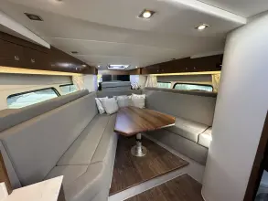 Thumbnail von Cruisers Yachts 39 Express Coupe