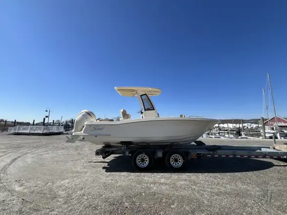 Scout 215 XSF
