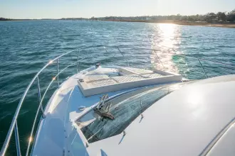 Thumbnail von Cruisers Yachts 42 Cantius