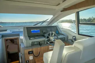 Thumbnail von Cruisers Yachts 42 Cantius