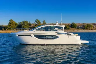 Thumbnail von Cruisers Yachts 42 Cantius