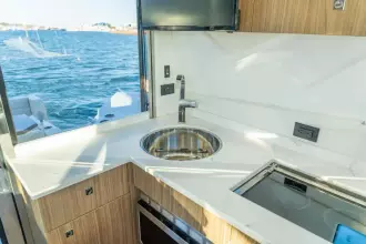 Thumbnail von Cruisers Yachts 42 Cantius