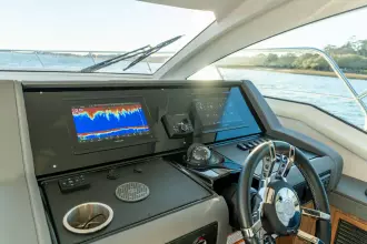 Thumbnail von Cruisers Yachts 42 Cantius